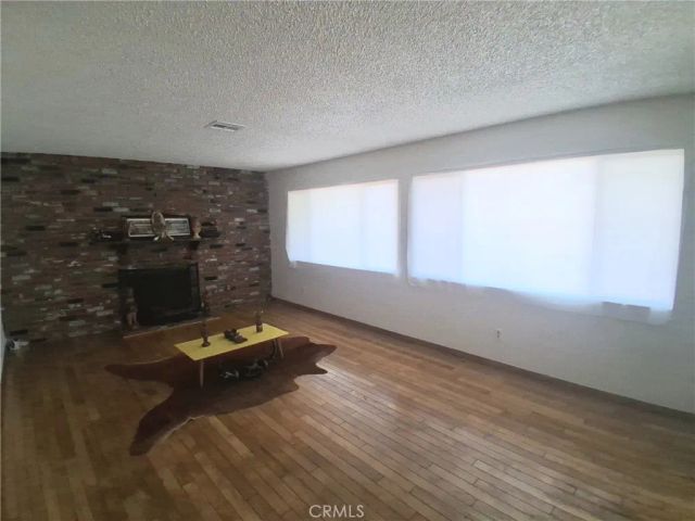 12587 Bradley Avenue, Sylmar, CA 91342