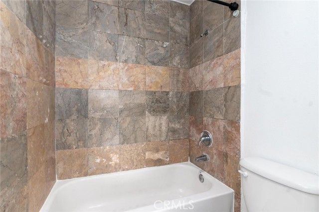 7254 Vassar Ave 308, Canoga Park (los Angeles), CA 91303