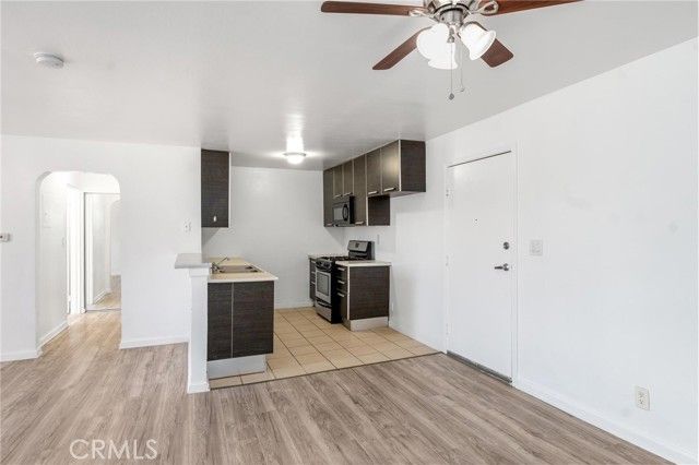 7254 Vassar Ave 308, Canoga Park (los Angeles), CA 91303