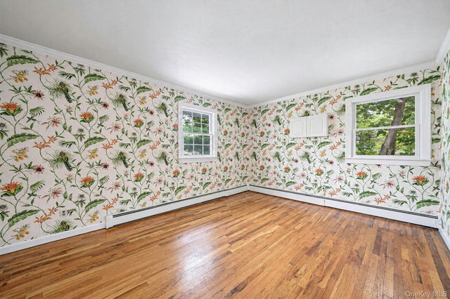 2 Jefferson Court, East Setauket, NY 11733