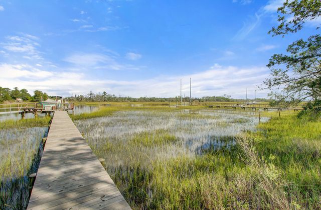 3015 Creek Cottage Lane, Johns Island, SC 29455