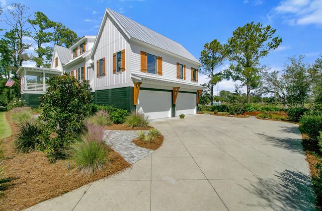 3015 Creek Cottage Lane, Johns Island, SC 29455