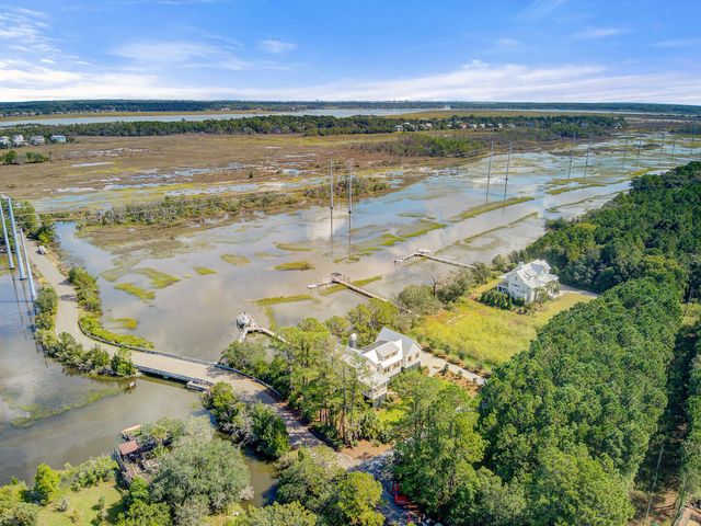 3015 Creek Cottage Lane, Johns Island, SC 29455