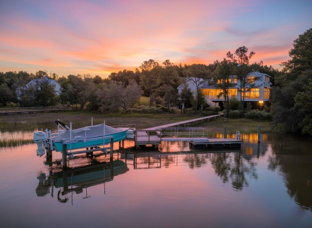3015 Creek Cottage Lane, Johns Island, SC 29455