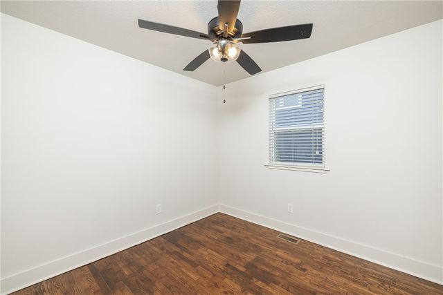 1659 S Brooks Avenue, Fayetteville, AR 72701