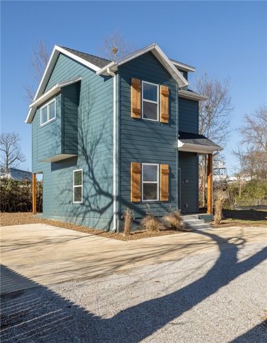 1659 S Brooks Avenue, Fayetteville, AR 72701