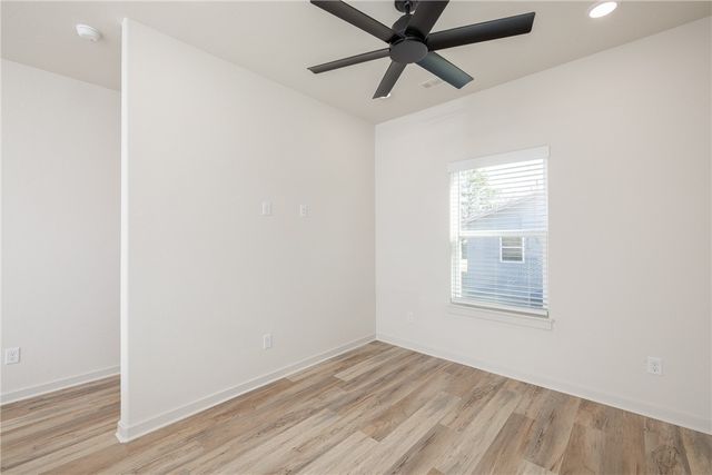 1659 S Brooks Avenue, Fayetteville, AR 72701