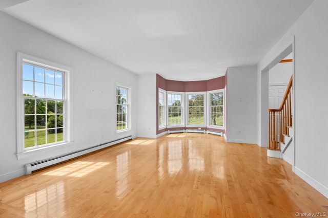 128 Old Pawling Road, Pawling, NY 12564