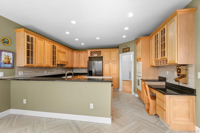 128 Old Pawling Road, Pawling, NY 12564