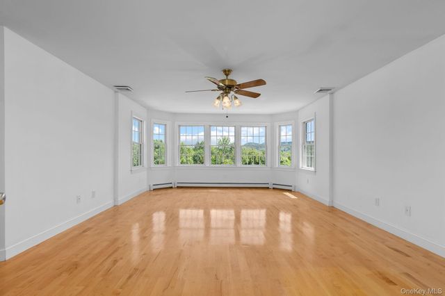 128 Old Pawling Road, Pawling, NY 12564