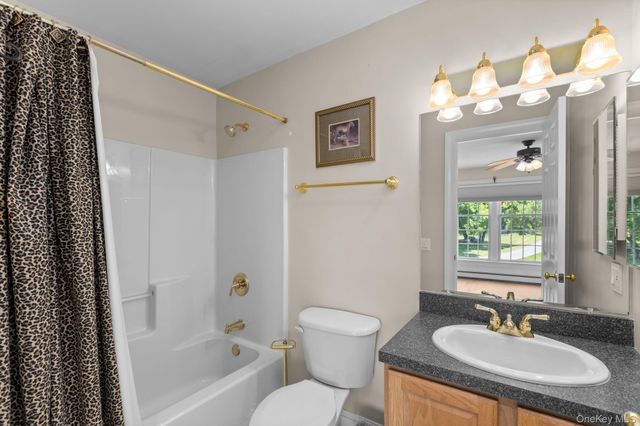 128 Old Pawling Road, Pawling, NY 12564