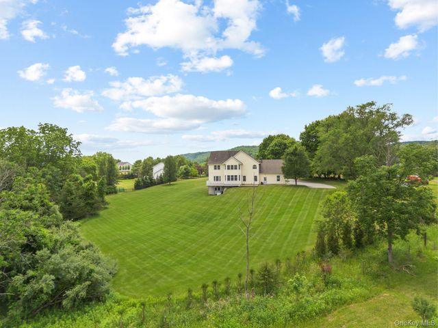 128 Old Pawling Road, Pawling, NY 12564