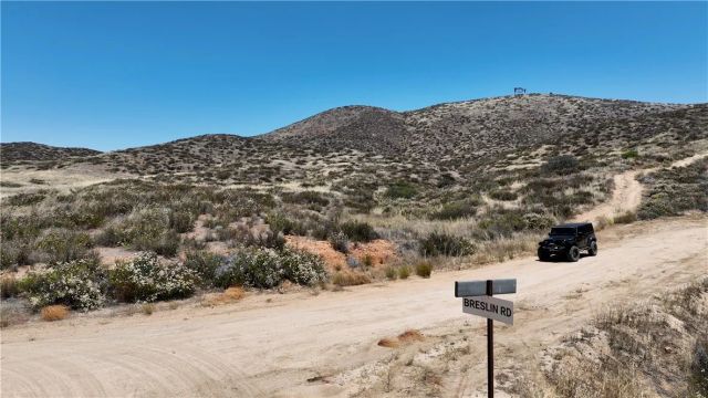 1 Intrepid, Temecula, CA 92592