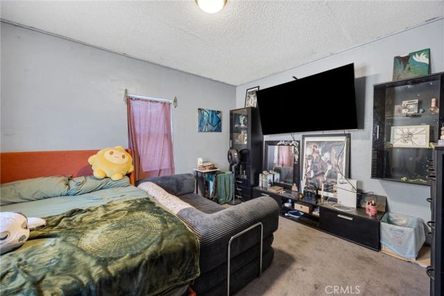 15670 Ceres Avenue, Fontana, CA 92335