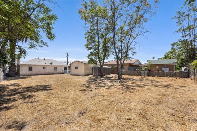 15670 Ceres Avenue, Fontana, CA 92335