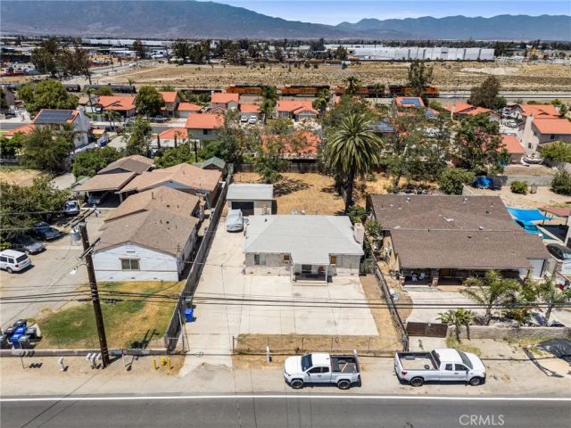 15670 Ceres Avenue, Fontana, CA 92335