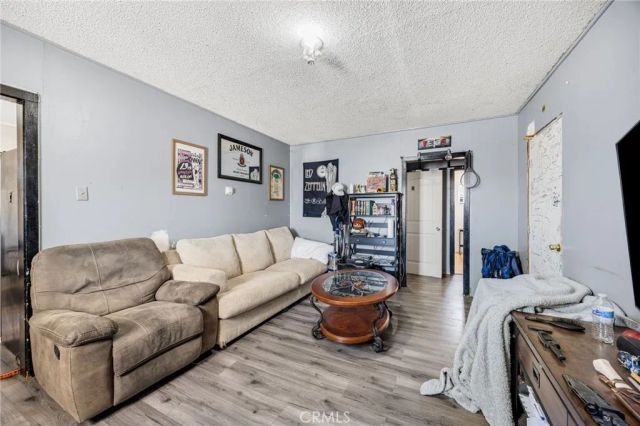 15670 Ceres Avenue, Fontana, CA 92335