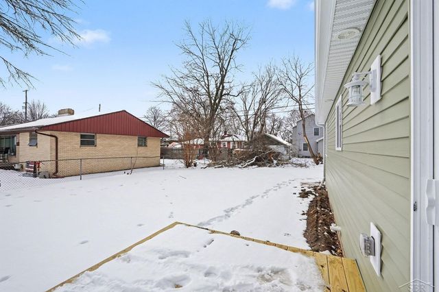 220 S Sherman Street, Bay City, MI 48708