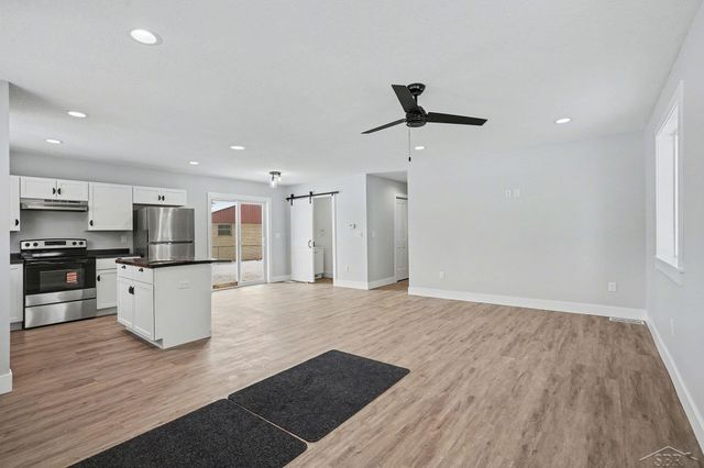 220 S Sherman Street, Bay City, MI 48708