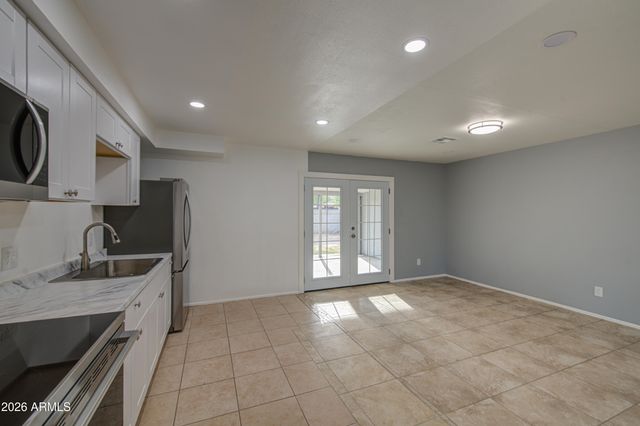 3802 N 79Th Avenue, Phoenix, AZ 85033