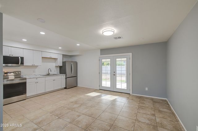 3802 N 79Th Avenue, Phoenix, AZ 85033
