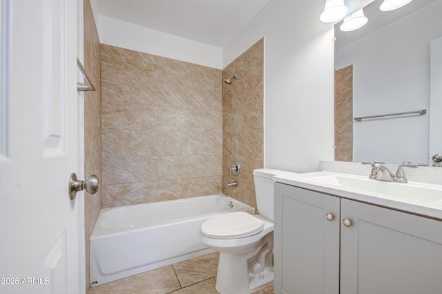 3802 N 79Th Avenue, Phoenix, AZ 85033