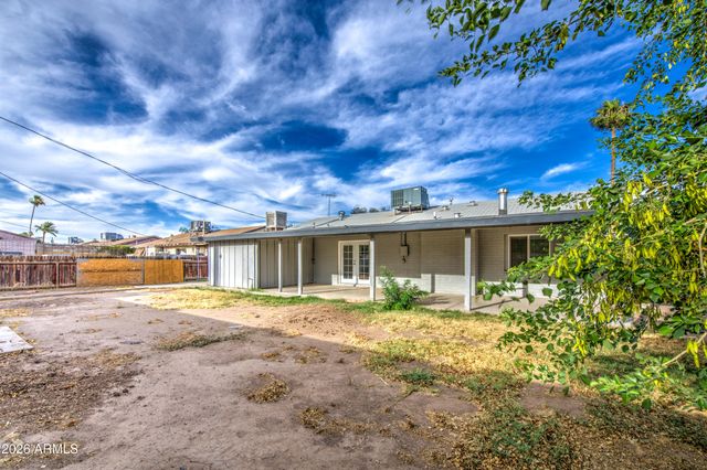 3802 N 79Th Avenue, Phoenix, AZ 85033