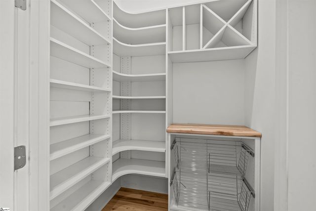 10 Harris Street, Greenville, SC 29601