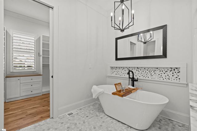 10 Harris Street, Greenville, SC 29601