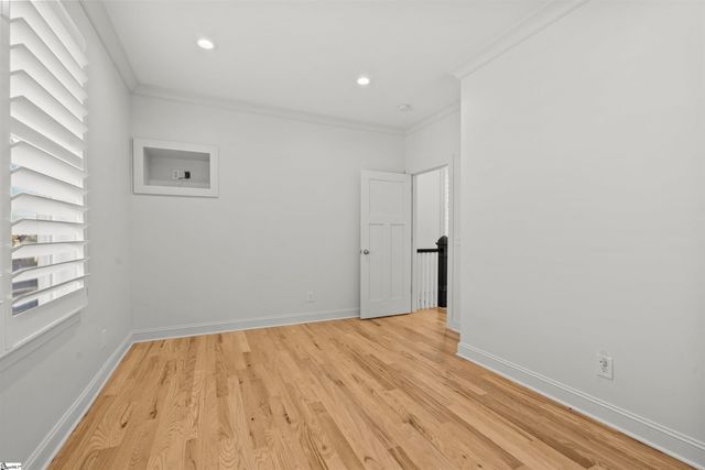 10 Harris Street, Greenville, SC 29601