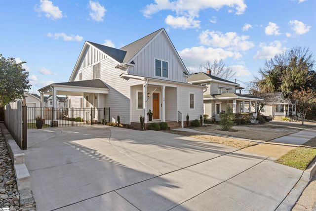 10 Harris Street, Greenville, SC 29601