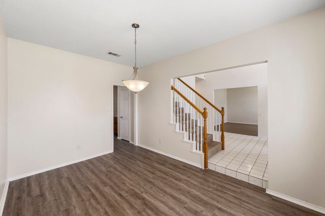 6917 Club Creek Drive, Fort Worth, TX 76137