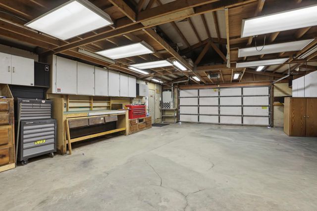 13105 E Mallon Ct, Spokane Valley, WA 99216