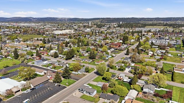 13105 E Mallon Ct, Spokane Valley, WA 99216