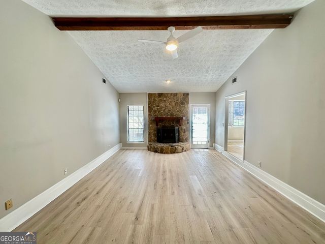 134 Carrollwood Drive, Fayetteville, GA 30215