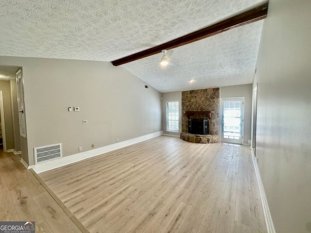 134 Carrollwood Drive, Fayetteville, GA 30215