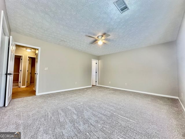 134 Carrollwood Drive, Fayetteville, GA 30215
