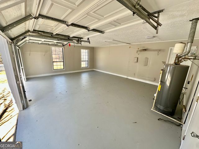 134 Carrollwood Drive, Fayetteville, GA 30215
