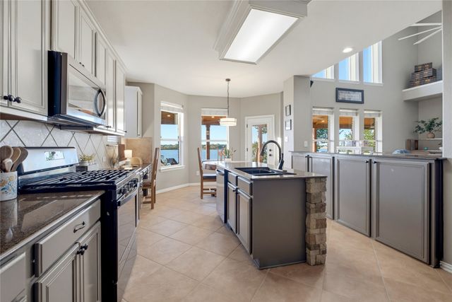 2828 Appaloosa Court, Little Elm, TX 75068