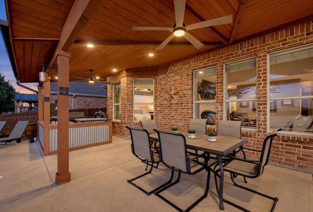 2828 Appaloosa Court, Little Elm, TX 75068