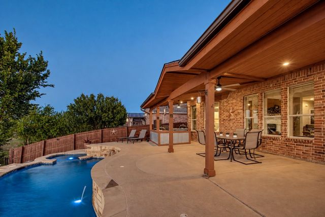 2828 Appaloosa Court, Little Elm, TX 75068