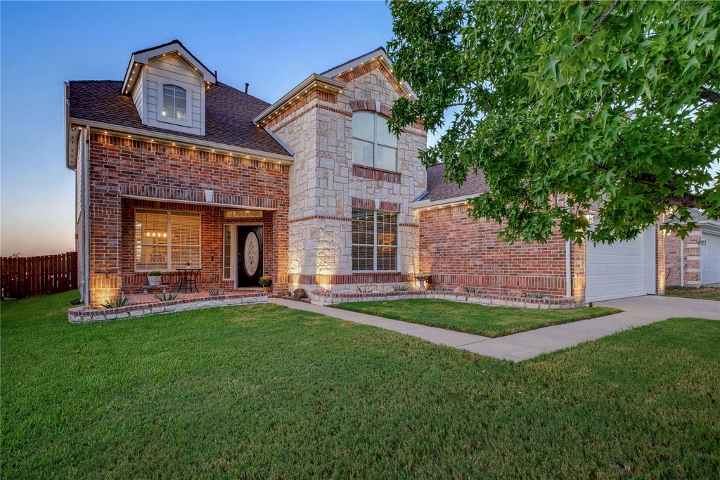 2828 Appaloosa Court, Little Elm, TX 75068 — photo 2