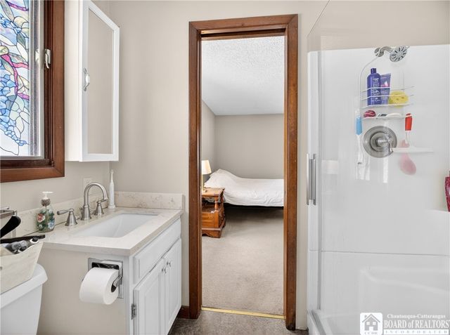 24 Prospect Street, Hanover, NY 14062