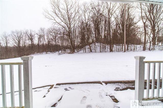 24 Prospect Street, Hanover, NY 14062