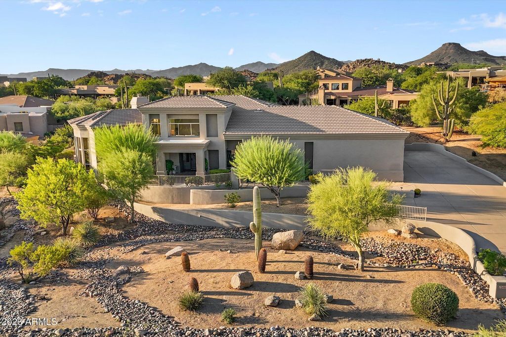 10460 E BALANCING ROCK Road, Scottsdale, AZ 85262 — exterior