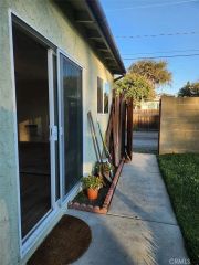 412 Delphine B, Fullerton, CA 92833