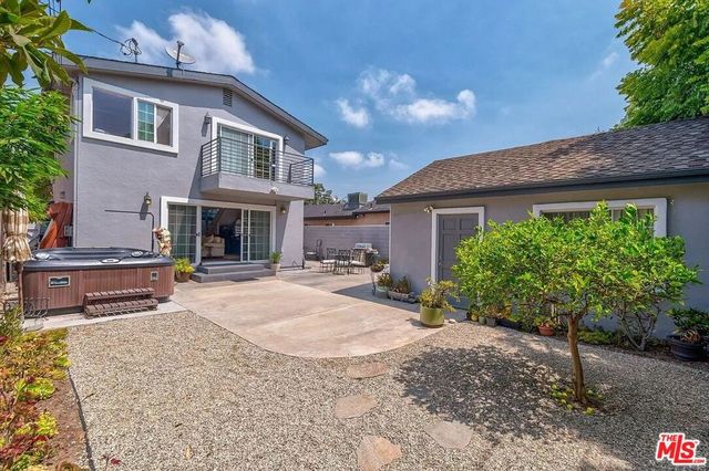 10824 Westminster Avenue, Los Angeles, CA 90034