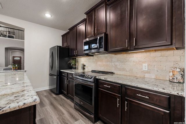 5287 TOP RIDGE LN, Schertz, TX 78108