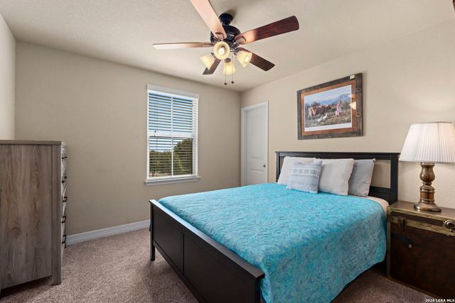 5287 TOP RIDGE LN, Schertz, TX 78108