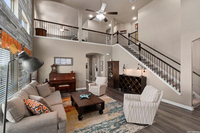5287 TOP RIDGE LN, Schertz, TX 78108